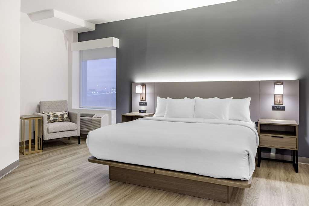 Comfort Inn & Suites Newark Liberty International Airport ห้อง รูปภาพ