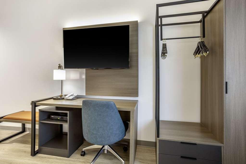 Comfort Inn & Suites Newark Liberty International Airport ห้อง รูปภาพ