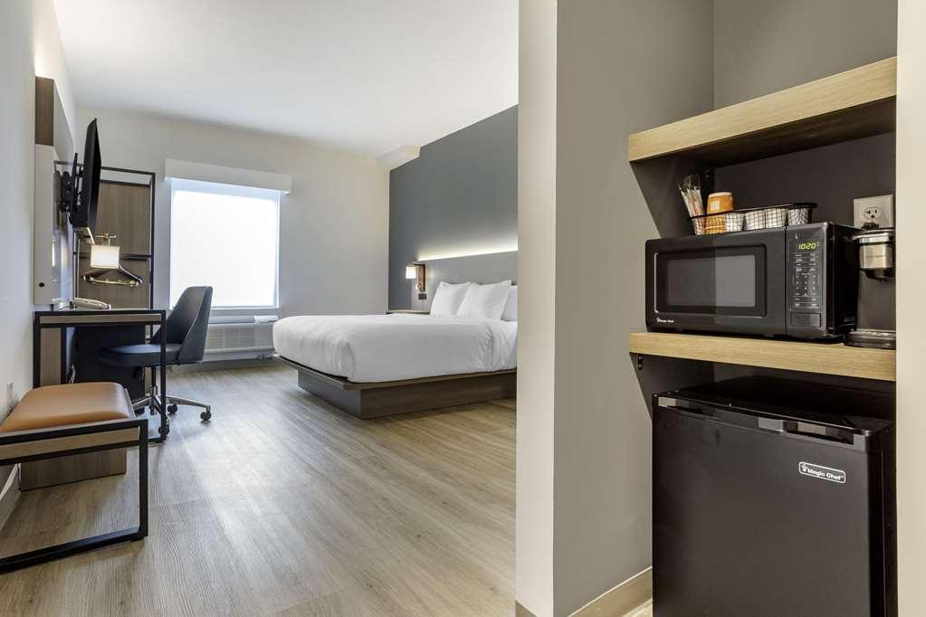 Comfort Inn & Suites Newark Liberty International Airport ห้อง รูปภาพ