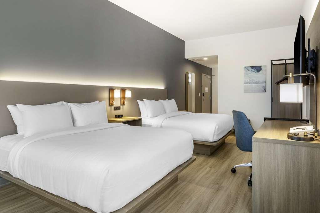 Comfort Inn & Suites Newark Liberty International Airport ห้อง รูปภาพ