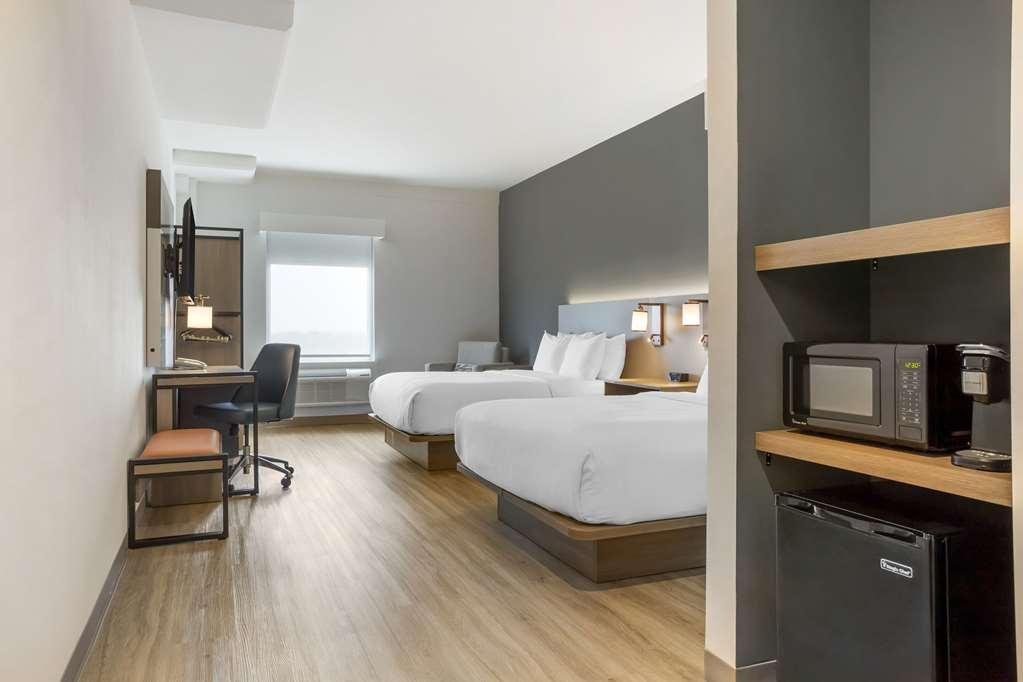 Comfort Inn & Suites Newark Liberty International Airport ห้อง รูปภาพ
