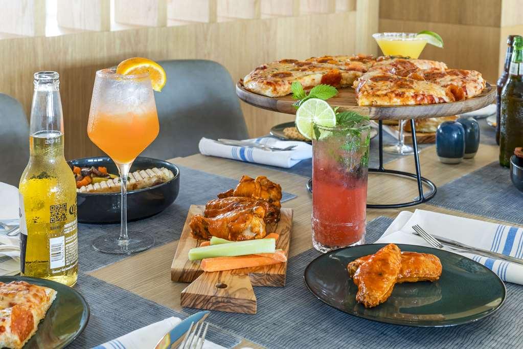 Comfort Inn & Suites Newark Liberty International Airport ร้านอาหาร รูปภาพ