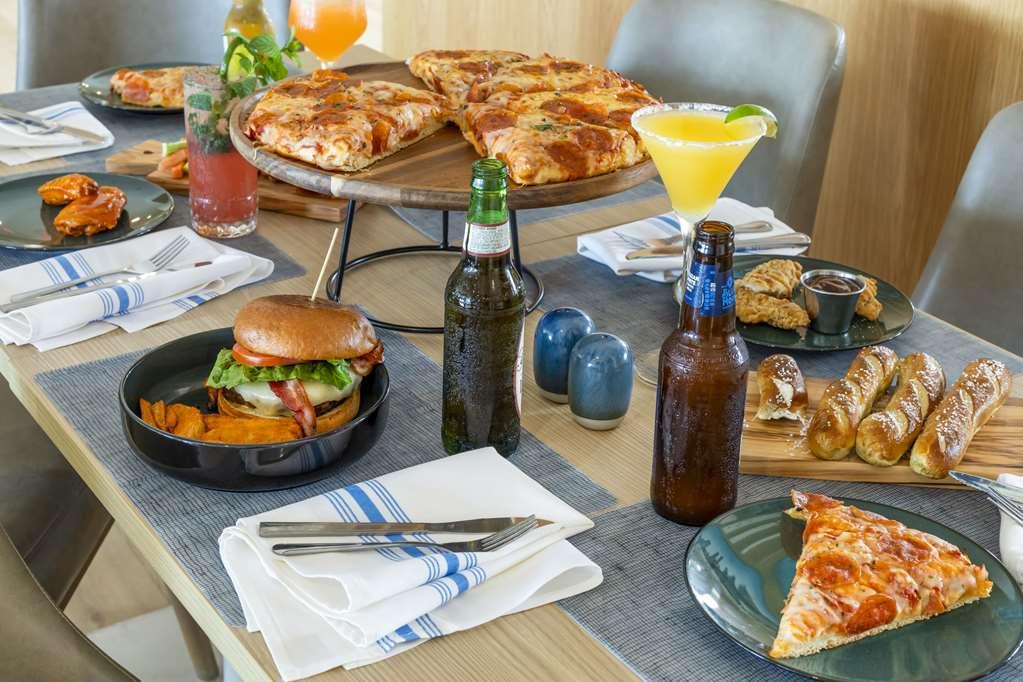 Comfort Inn & Suites Newark Liberty International Airport ร้านอาหาร รูปภาพ
